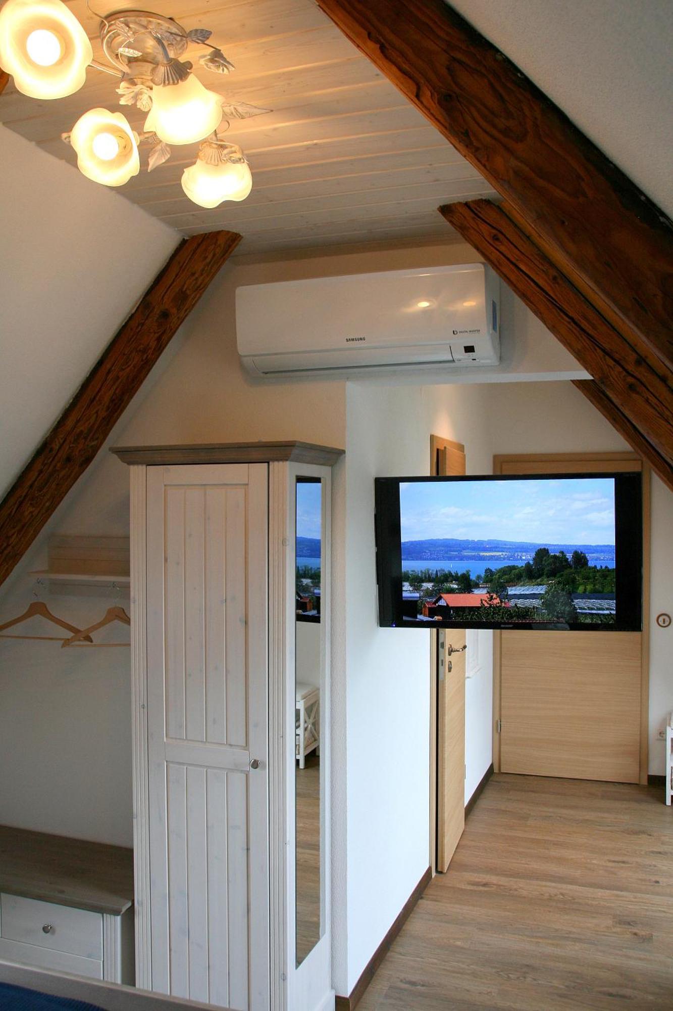 Waldvogel Ferienzimmer Klimatisiert Immenstaad am Bodensee Dış mekan fotoğraf
